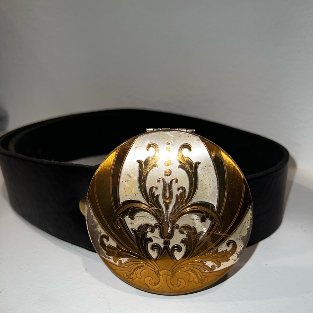 Leather belt
